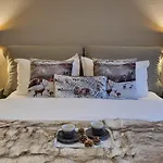 Apartment Pinepino Borovets, Gardens A60