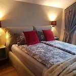 Διαμέρισμα Pinepino Borovets, Gardens A60 3*
