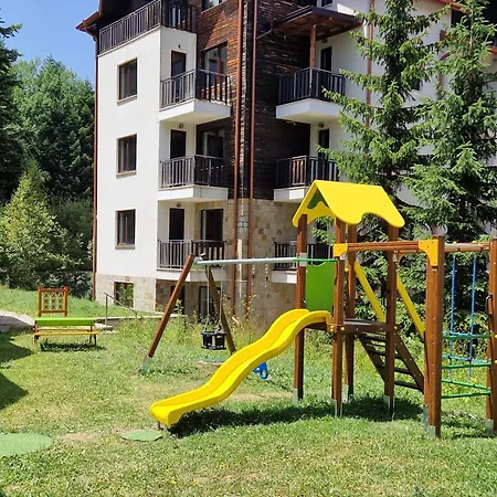 Апартамент Pinepino Borovets, Gardens A60