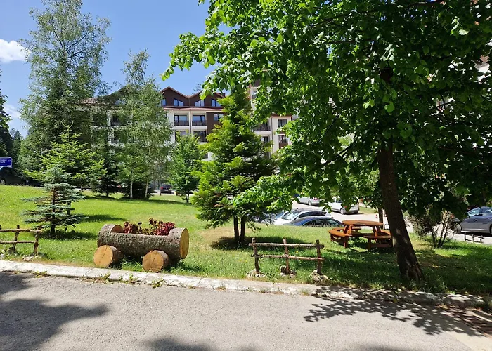 Pinepino Borovets, Gardens A60 Apartament 4*