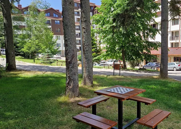Pinepino Borovets, Gardens A60 Apartament Borowec